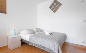 Charming Studio Close To The Train Station - Air Rental